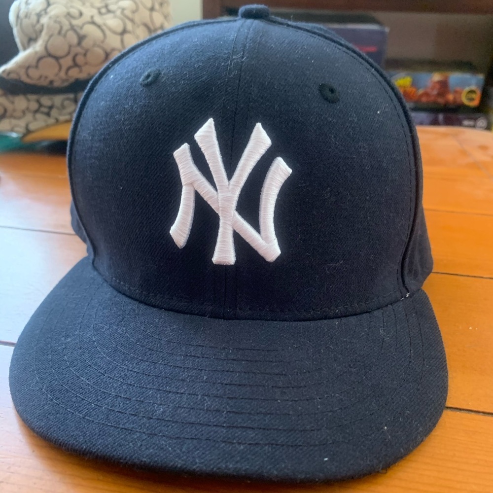 Classic Yankees 59fifty new era fitted hat